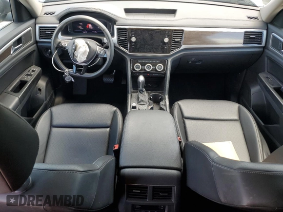 2019 Volkswagen Atlas SEL with VIN 1V2MR2CAXKC569168, listed as a Copart auction lot 55638455 with 86,582 mi miles and Salvage title. Bid and sale history available at DreamBid. Image 8.