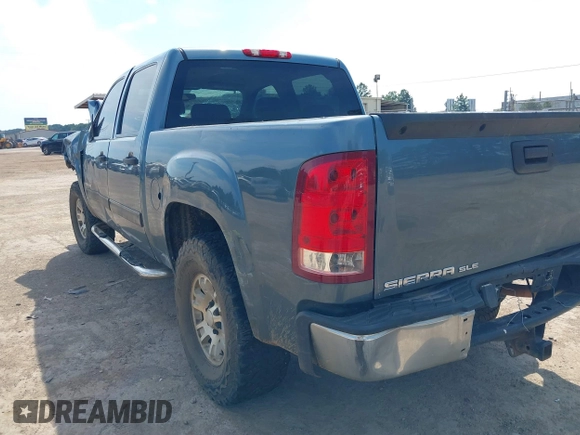 2008 GMC Sierra 1500 SLE1 z VIN 3GTEC13J18G119383, wystawiony jako IAAI lot #40235736 z przebiegiem Nie podano mil oraz . Historia ofert i sprzedaży dostępna na DreamBid. Obrazek 15.