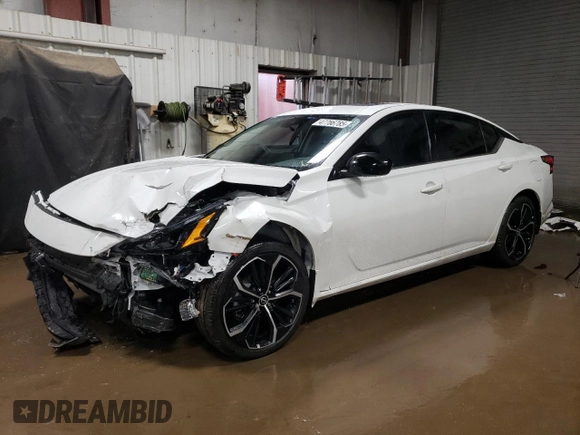 2025 Nissan Altima SR with VIN 1N4BL4CV1SN315884, listed as a Copart auction lot 47786785 with 7,807 mi miles and Salvage Title. Bid and sale history available at DreamBid. Image 1.