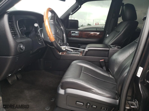 2015 Lincoln Navigator L with VIN 5LMJJ3JT8FEJ07071, listed as a Copart auction lot 66850184 with 58,028 mi miles and Salvage Title. Bid and sale history available at carsss.com. Image 7.