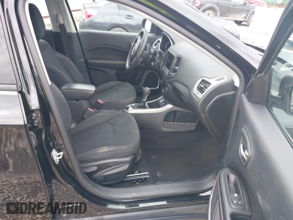 2019 Jeep Compass Sport с VIN 3C4NJCAB0KT624004, выставлен на аукционе IAAI как лот 42478659 с пробегом 76 289 миль миль и . История ставок и продаж доступна на DreamBid. Изображение 5.