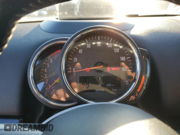 2018 MINI Countryman Cooper S with VIN WMZYT3C30J3E93344, listed as a Copart auction lot 86149194 with 89,969 mi miles and Salvage Title. Bid and sale history available at carsss.com. Image 9.