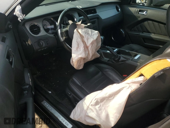 2011 Ford Mustang V6 with VIN 1ZVBP8EMXB5143569, listed as a Copart auction lot 60563695 with 233,975 mi miles and Salvage title. Bid and sale history available at DreamBid. Image 8.
