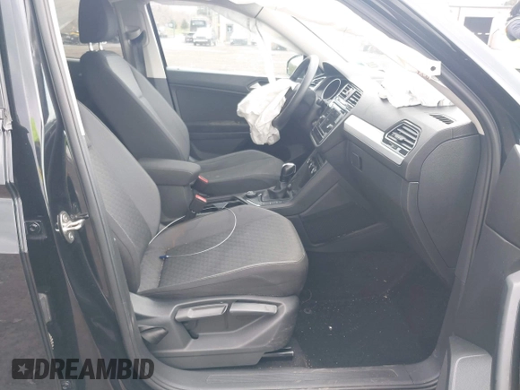 2019 Volkswagen Tiguan S with VIN 3VV0B7AX0KM046024, listed as a IAAI auction lot 41924867 with 126,729 mi miles and . Bid and sale history available at DreamBid. Image 5.