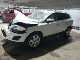 2013 Volvo XC60 3.2L with VIN YV4940DZ0D2374801, listed as a Copart auction lot 41477925 with 0 mi miles and Salvage Title. Bid and sale history available at carsss.com. Image 1.