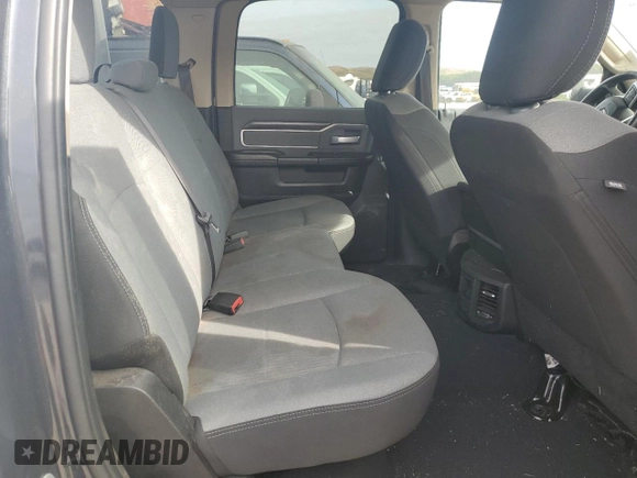 2019 Ram 2500 Big Horn with VIN 3C6UR5JL1KG519237, listed as a Copart auction lot 72197204 with 42,760 mi miles and Salvage title. Bid and sale history available at DreamBid. Image 10.