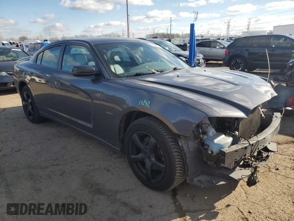 2014 Dodge Charger RT with VIN 2C3CDXDTXEH281276, listed as a Copart auction lot 82326874 with 103,379 mi miles and Salvage Title. Bid and sale history available at carsss.com. Image 4.
