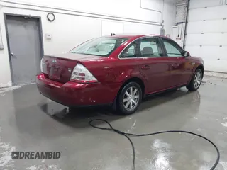 2008 Ford Taurus SEL with VIN 1FAHP27W38G172116, listed as a IAAI auction lot 41824616 with 176,864 mi miles. Bid and sale history available at carsss.com. Image 4.