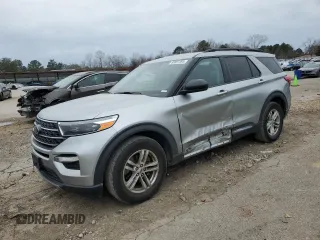 2021 Ford Explorer XLT z VIN 1FMSK7DHXMGB12132, wystawiony jako Copart lot #88891395 z przebiegiem 45 025 mil mil oraz Szkoda całkowita • Salvage title. Historia ofert i sprzedaży dostępna na DreamBid. Obrazek 1.
