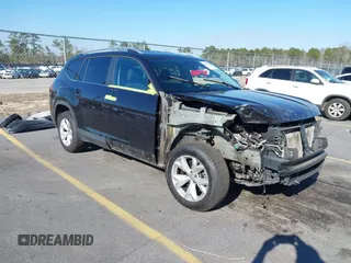 2018 Volkswagen Atlas S z VIN 1V2AR2CA9JC536034, wystawiony jako IAAI lot #41632202 z przebiegiem 152 181 mil mil oraz . Historia ofert i sprzedaży dostępna na DreamBid. Obrazek 1.