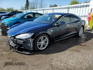 2014 Tesla Model S 60 z VIN 5YJSA1H10EFP35319, wystawiony jako Copart lot #53868745 z przebiegiem 209 424 mil mil oraz Szkoda całkowita • Salvage title. Historia ofert i sprzedaży dostępna na DreamBid. Obrazek 1.
