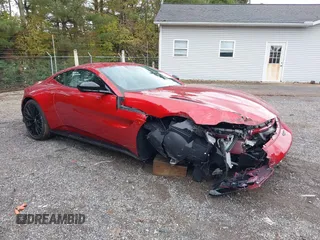 2023 Aston Martin Vantage z VIN SCFSMGAW8PGN08275, wystawiony jako IAAI lot #40460970 z przebiegiem 2 602 mil mil oraz . Historia ofert i sprzedaży dostępna na DreamBid. Obrazek 1.