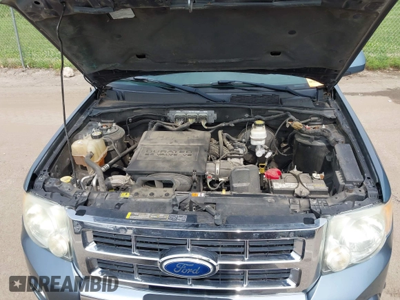 2011 Ford Escape Limited with VIN 1FMCU0EG3BKA49641, listed as a IAAI auction lot 42474740 with 186,522 mi miles and . Bid and sale history available at DreamBid. Image 10.