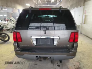 2004 Lincoln Navigator Luxury with VIN 5LMFU27R04LJ29755, listed as a Copart auction lot 86722214 with 121,737 mi miles and Salvage Title. Bid and sale history available at carsss.com. Image 6.