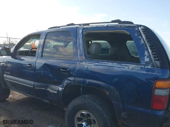 2002 Chevrolet Tahoe LT with VIN 1GNEK13Z42J140816, listed as a IAAI auction lot 41973686 with 241,722 mi miles. Bid and sale history available at carsss.com. Image 15.