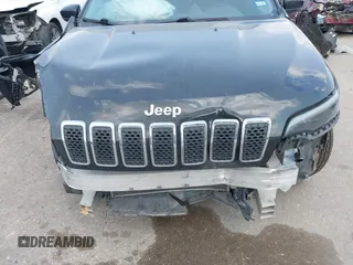 2021 Jeep Cherokee Limited with VIN 1C4PJLDX8MD183389, listed as a IAAI auction lot 42286478 with 93,677 mi miles and . Bid and sale history available at DreamBid. Image 13.