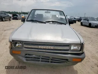 1992 Toyota Pickup z VIN 4TARN81A9NZ011107, wystawiony jako Copart lot #59125725 z przebiegiem 190 647 mil mil oraz Szkoda całkowita • Salvage title. Historia ofert i sprzedaży dostępna na DreamBid. Obrazek 5.