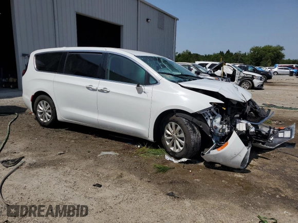 2018 Chrysler Pacifica Touring Plus with VIN 2C4RC1FGXJR279313, listed as a Copart auction lot 57181415 with Not provided miles and Salvage title. Bid and sale history available at DreamBid. Image 4.