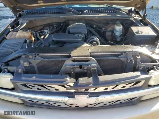 2000 Chevrolet Silverado 1500 LS with VIN 2GCEK19T2Y1200915, listed as a Copart auction lot 46069125 with 330,131 mi miles and Salvage Title. Bid and sale history available at carsss.com. Image 11.