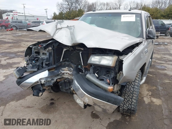 2004 Chevrolet Avalanche Z71 with VIN 3GNEK12T34G116461, listed as a IAAI auction lot 41552137 with Not Provided miles and . Bid and sale history available at DreamBid. Image 6.