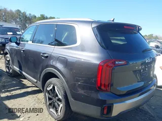 2025 Kia Telluride S with VIN 5XYP64GC4SG591192, listed as a IAAI auction lot 41758197 with 2,673 mi miles and . Bid and sale history available at DreamBid. Image 3.