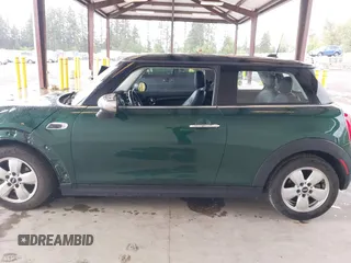 2016 MINI Hardtop with VIN WMWXP5C52G3B15559, listed as a IAAI auction lot 42310617 with 100,358 mi miles and . Bid and sale history available at DreamBid. Image 14.