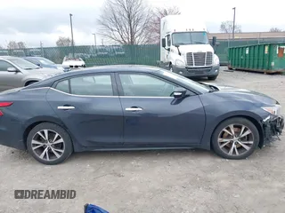 2017 Nissan Maxima SV with VIN 1N4AA6AP6HC433760, listed as a IAAI auction lot 41922263 with 82,663 mi miles and . Bid and sale history available at DreamBid. Image 14.