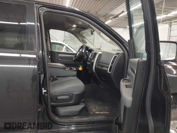 2017 Ram 2500 SLT with VIN 3C6TR5DT5HG691688, listed as a IAAI auction lot 42540295 with 183,613 mi miles and . Bid and sale history available at DreamBid. Image 5.