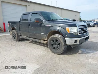 2013 Ford F-150 XL with VIN 1FTFW1ET6DKE72327, listed as a IAAI auction lot 41534871 with 187,086 mi miles. Bid and sale history available at carsss.com. Image 1.