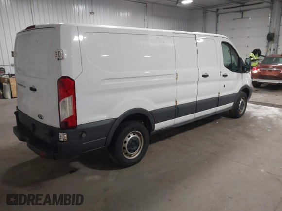 2015 Ford Transit с VIN 1FTNR2ZM3FKA90822, выставлен на аукционе IAAI как лот 42374269 с пробегом 145 279 миль миль и . История ставок и продаж доступна на DreamBid. Изображение 4.