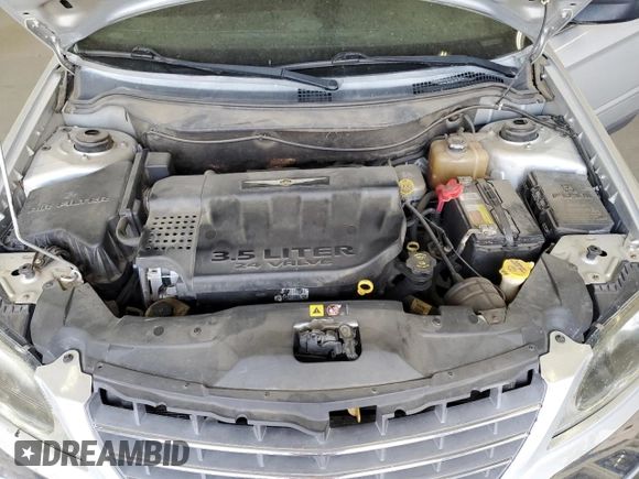 2005 Chrysler Pacifica Touring с VIN 2C4GM68475R659994, выставлен на аукционе Copart как лот 61672455 с пробегом 180 526 миль миль и Списание • Salvage title. История ставок и продаж доступна на DreamBid. Изображение 12.