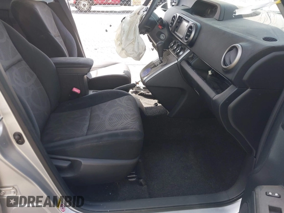 2014 Scion xB z VIN JTLZE4FE0EJ054892, wystawiony jako IAAI lot #42093932 z przebiegiem 184 541 mil mil oraz . Historia ofert i sprzedaży dostępna na DreamBid. Obrazek 5.
