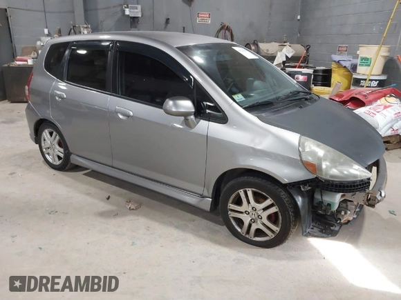 2007 Honda Fit Sport with VIN JHMGD37637S052380, listed as a IAAI auction lot 41219293 with 171,586 mi miles. Bid and sale history available at carsss.com. Image 1.