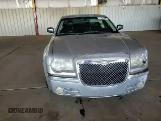 2008 Chrysler 300 Touring with VIN 2C3KA53G08H329529, listed as a Copart auction lot 71987844 with 178,929 mi miles and Salvage Title. Bid and sale history available at carsss.com. Image 10.