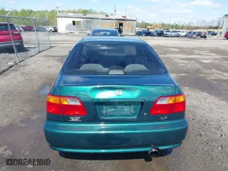 2000 Honda Civic LX with VIN 1HGEJ6672YL022393, listed as a IAAI auction lot 41968262 with 231,261 mi miles. Bid and sale history available at carsss.com. Image 16.
