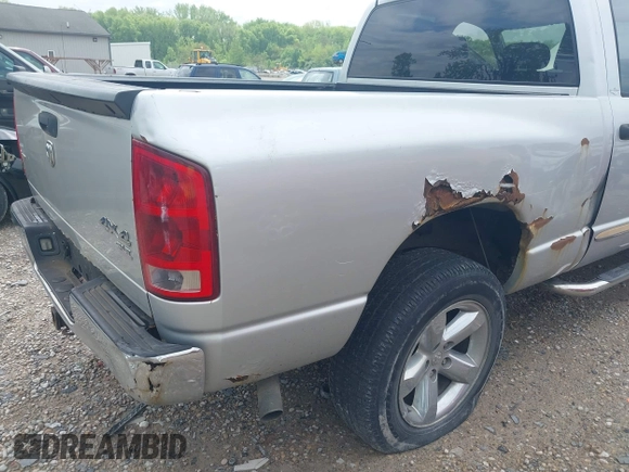 2006 Dodge 1500 SLT with VIN 1D7HU18296S675867, listed as a IAAI auction lot 42193879 with 176,009 mi miles and . Bid and sale history available at carsss.com. Image 14.