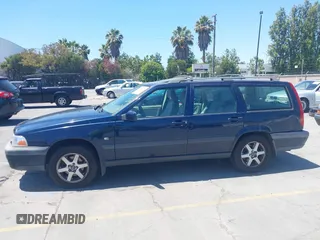 1999 Volvo V70 XC Cross Country with VIN YV1LZ56D1X2602232, listed as a IAAI auction lot 42839035 with 146,154 mi miles and . Bid and sale history available at DreamBid. Image 6.