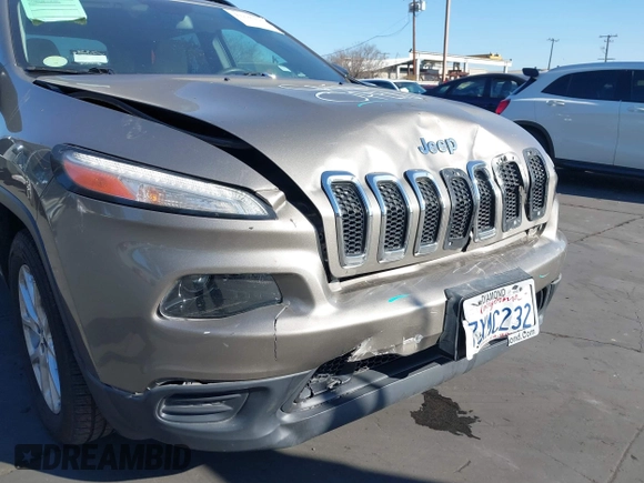 2017 Jeep Cherokee Altitude with VIN 1C4PJLAS7HW617482, listed as a IAAI auction lot 41226235 with 64,708 mi miles and . Bid and sale history available at DreamBid. Image 6.