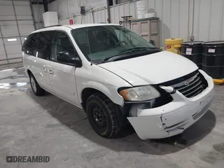 2007 Chrysler Town & Country LWB LX with VIN 2A4GP44R37R139026, listed as a IAAI auction lot 41215056 with 151,122 mi miles. Bid and sale history available at carsss.com. Image 1.
