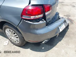 2014 Volkswagen Golf with VIN WVWDB7AJ0EW002332, listed as a IAAI auction lot 42449267 with 55,496 mi miles and . Bid and sale history available at DreamBid. Image 18.