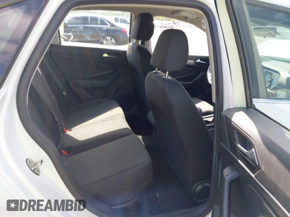 2020 Volkswagen Jetta S with VIN 3VWC57BU8LM079178, listed as a IAAI auction lot 42298744 with 47,044 mi miles and . Bid and sale history available at DreamBid. Image 8.