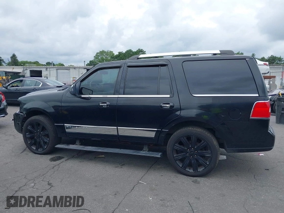2009 Lincoln Navigator with VIN 5LMFU28529EJ01821, listed as a IAAI auction lot 42658727 with 130,855 mi miles and . Bid and sale history available at DreamBid. Image 15.