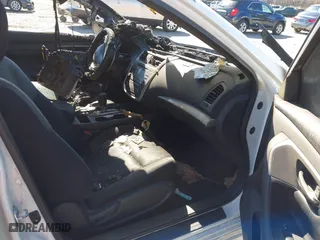 2016 Nissan Altima 2.5 SL with VIN 1N4AL3AP4GC239106, listed as a IAAI auction lot 41738514 with 1 mi miles. Bid and sale history available at carsss.com. Image 5.