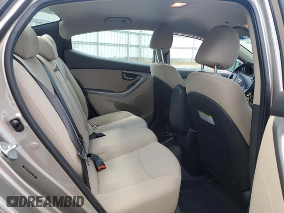 2015 Hyundai Elantra SE z VIN 5NPDH4AE8FH577494, wystawiony jako Copart lot #58340865 z przebiegiem 86 108 mil mil oraz Szkody całkowita. Historia ofert i sprzedaży dostępna na DreamBid. Obrazek 10.