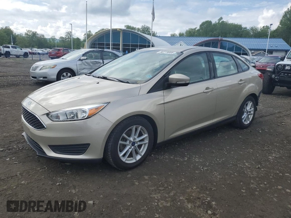 2017 Ford Focus SE z VIN 1FADP3F2XHL335127, wystawiony jako Copart lot #56119005 z przebiegiem 58 272 mil mil oraz Szkoda całkowita • Salvage title. Historia ofert i sprzedaży dostępna na DreamBid. Obrazek 1.