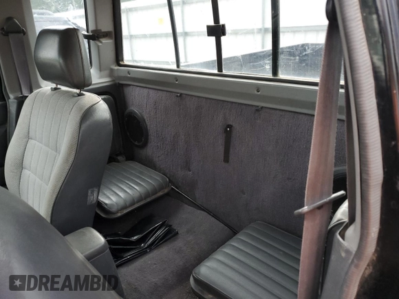 1994 Nissan Frontier SE с VIN 1N6HD16Y8RC356019, выставлен на аукционе Copart как лот 70048824 с пробегом 225 359 миль миль и Списание • Salvage title. История ставок и продаж доступна на DreamBid. Изображение 10.