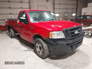 2008 Ford F-150 XL with VIN 1FTRF122X8KF02704, listed as a IAAI auction lot 41748158 with 1 mi miles. Bid and sale history available at carsss.com. Image 1.