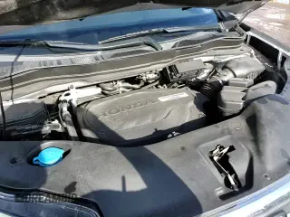 2018 Honda Pilot EX-L with VIN 5FNYF5H67JB002287, listed as a Copart auction lot 84826144 with 129,280 mi miles and Salvage title. Bid and sale history available at DreamBid. Image 16.