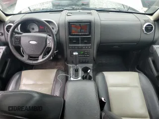 2007 Ford Explorer Sport Trac Limited z VIN 1FMEU53817UA11841, wystawiony jako Copart lot #60358315 z przebiegiem 142 789 mil mil oraz Czysty tytuł • Clean title. Historia ofert i sprzedaży dostępna na DreamBid. Obrazek 8.