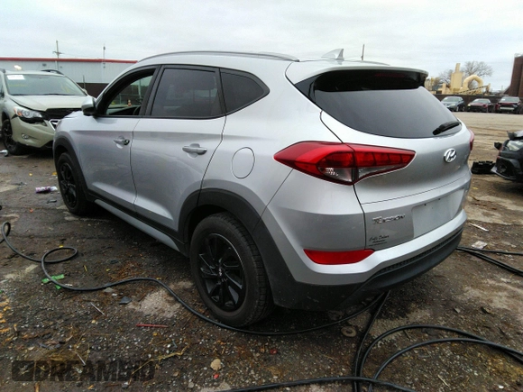 2018 Hyundai Tucson SEL Plus z VIN KM8J33A45JU721578, wystawiony jako IAAI lot #35888463 z przebiegiem 79 377 mil mil oraz . Historia ofert i sprzedaży dostępna na DreamBid. Obrazek 3.